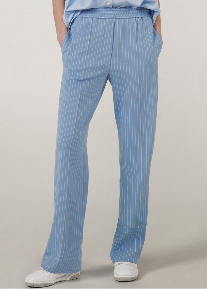 THE JOGGER PANTS