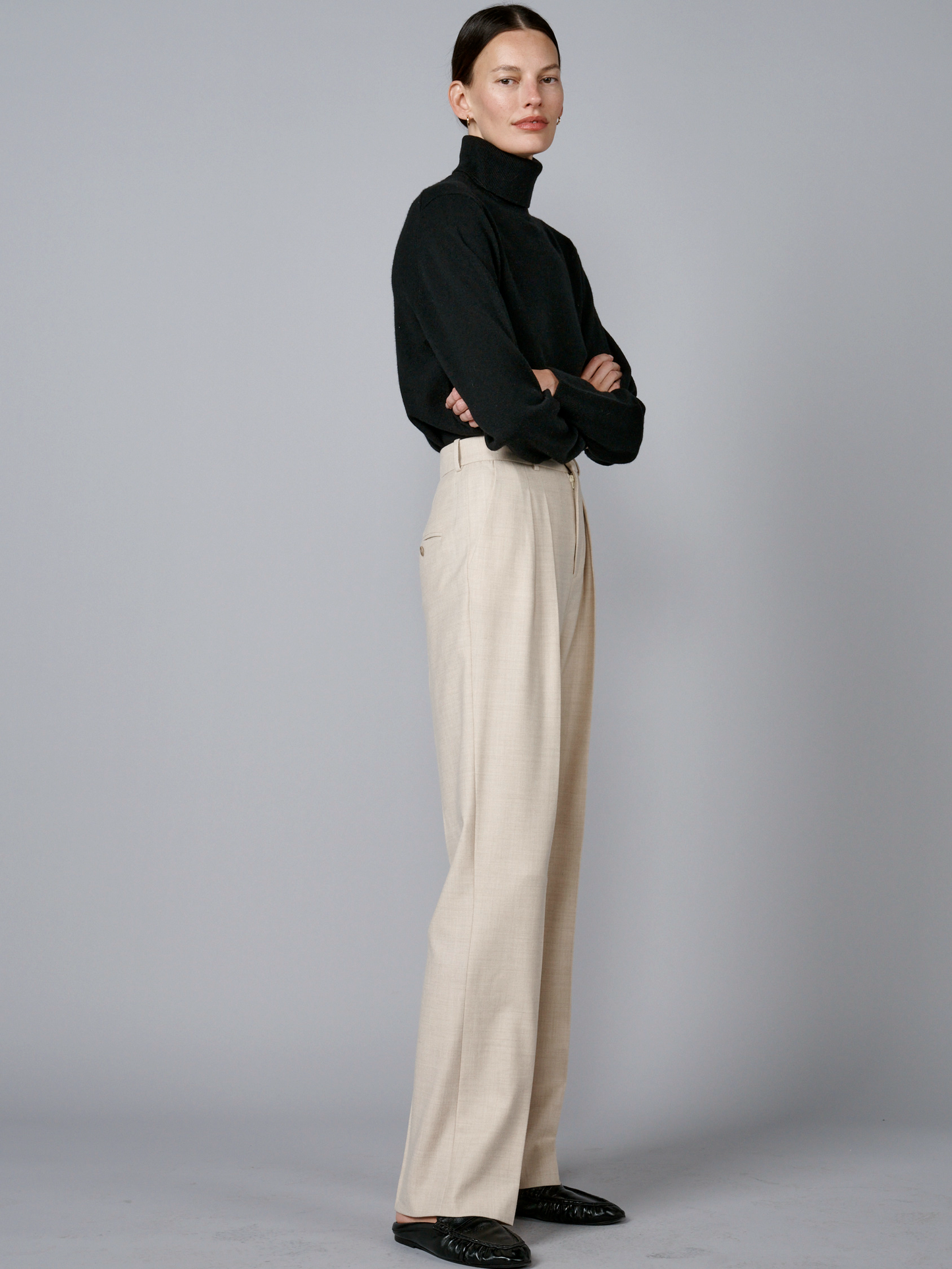 THE LONG LEGGED IN LORO PIANA FINE WOOL