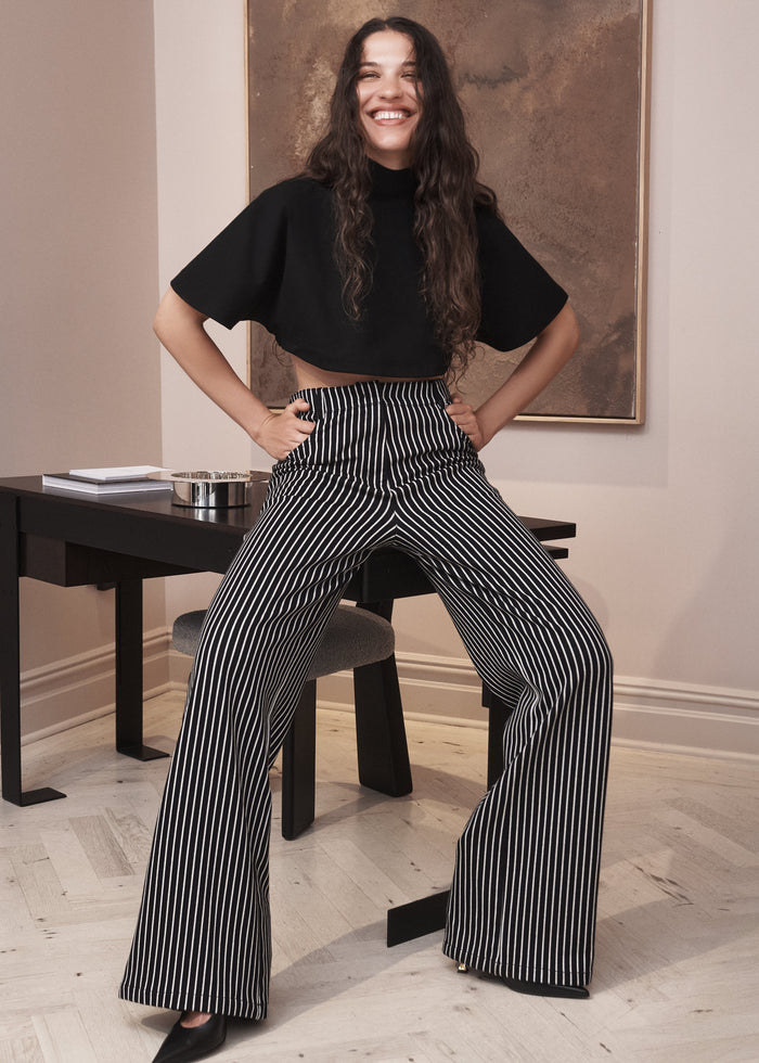 THE BOOTCUT PANTS