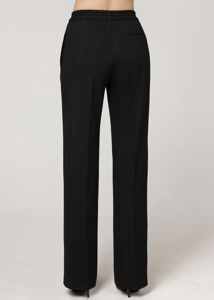 THE JOGGER PANTS