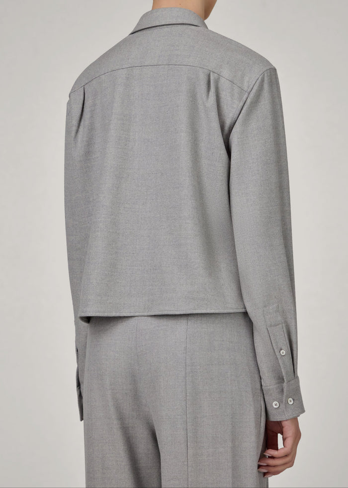 The Crop Shirt In Light Grey