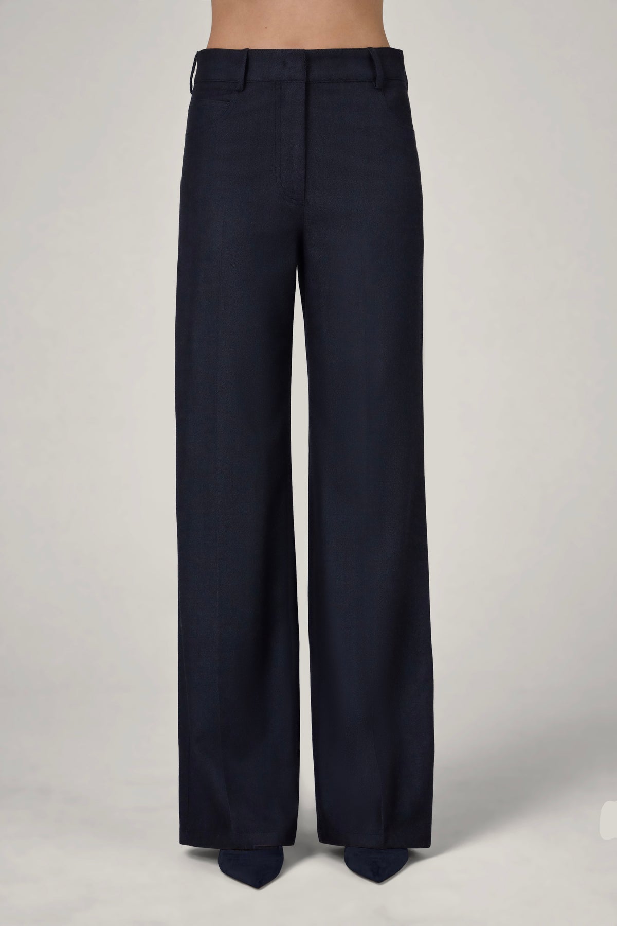 The Bootcut Pants in Dark Navy