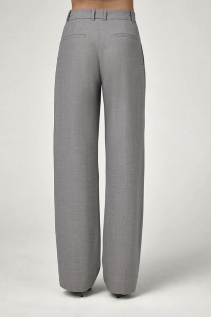 The Dolce Vita Pants in Light Grey