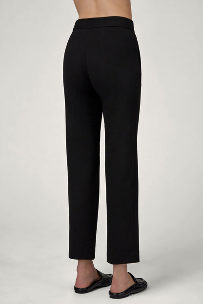 The Universal Pants in Tonal Black