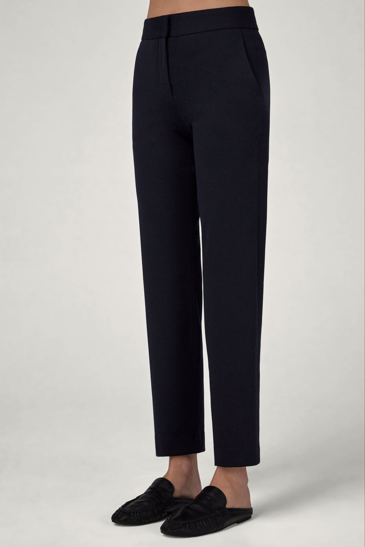 The Universal Pants in Tonal Navy