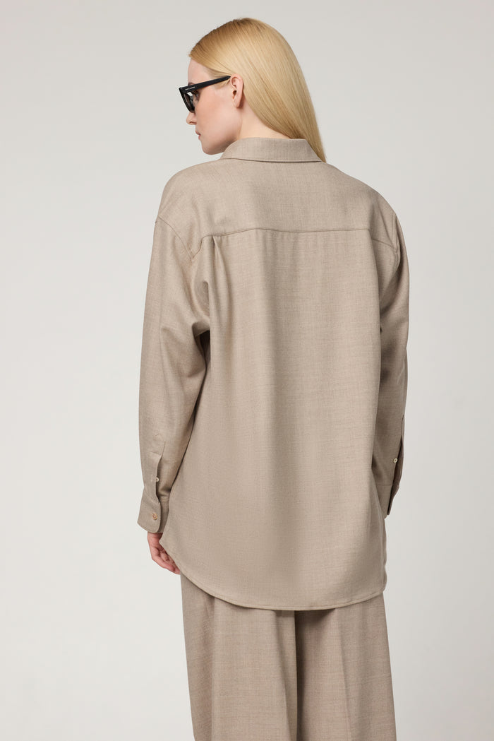 THE UNISEX SHIRT