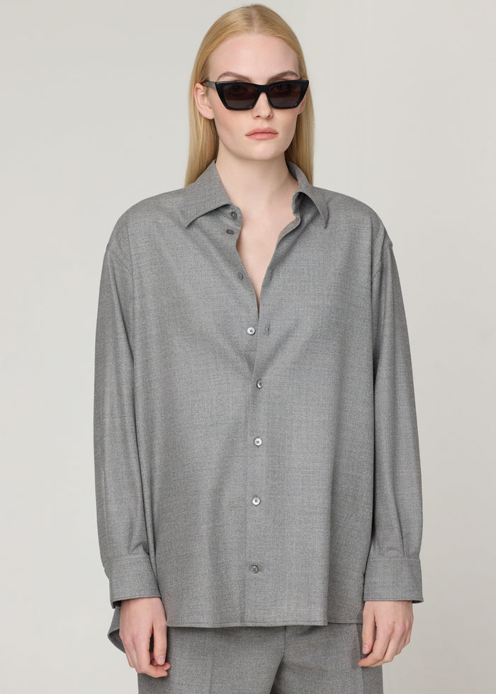 THE UNISEX SHIRT